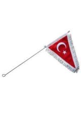 Bayrak Püsküllü