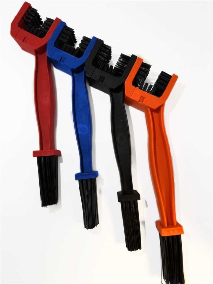 Motorsiklet  Zincir Temizleme Fırçası