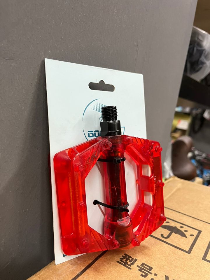 RENKLİ PLATFORM GENİŞ PEDAL