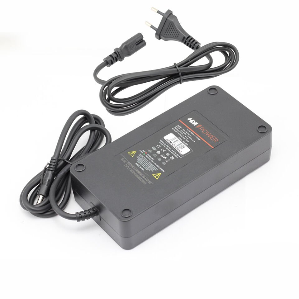 E-Bike Şarj Aleti 42V 4A Hızlı Şarj (36 Volt E-bike İçin Uygun)