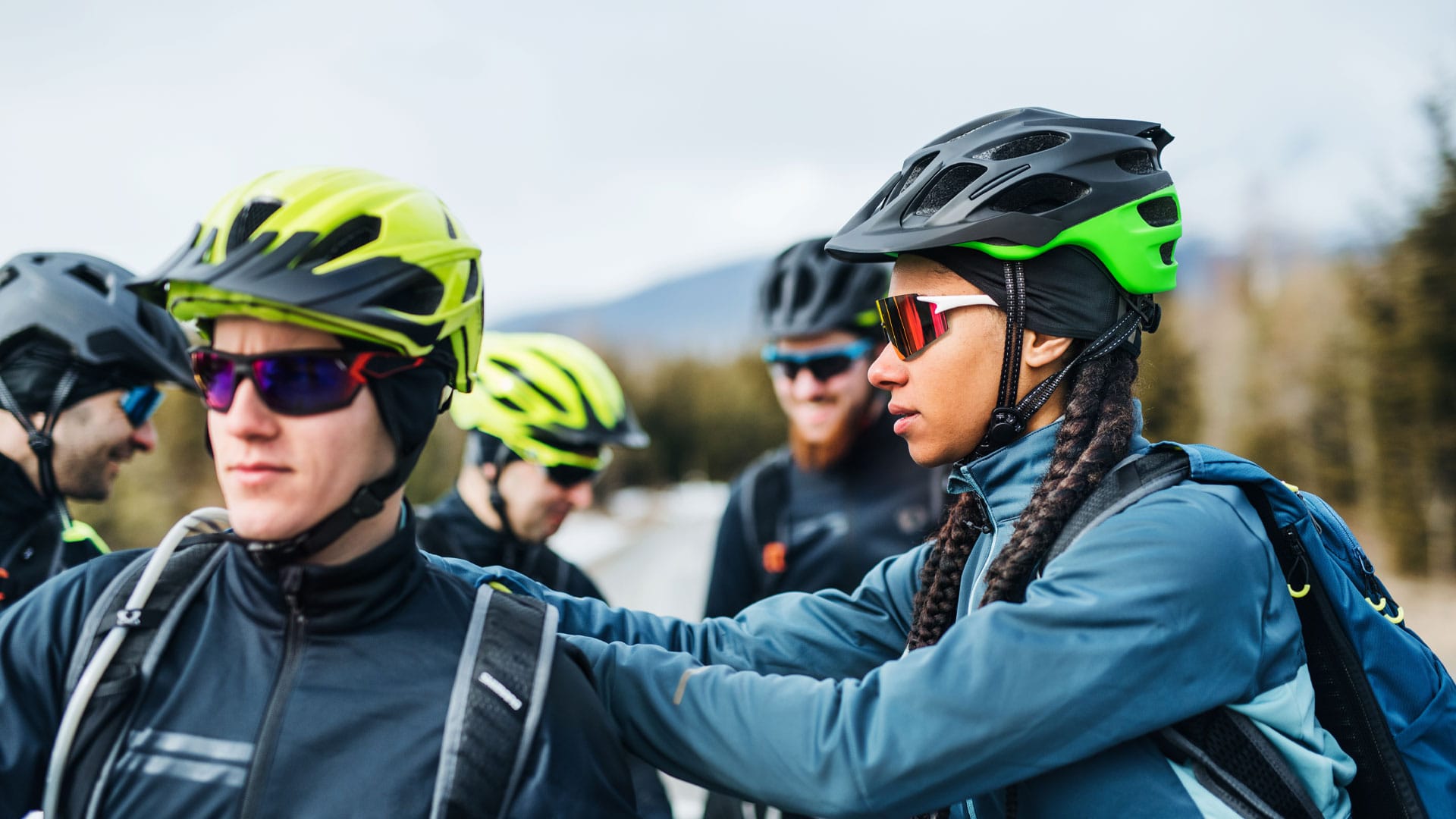 YENİ KASK VE ELDİVEN MODELLERİNİ KEŞFET